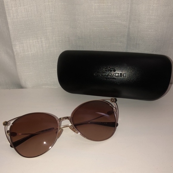 Coach sunglasses - Picture 3 of 5
